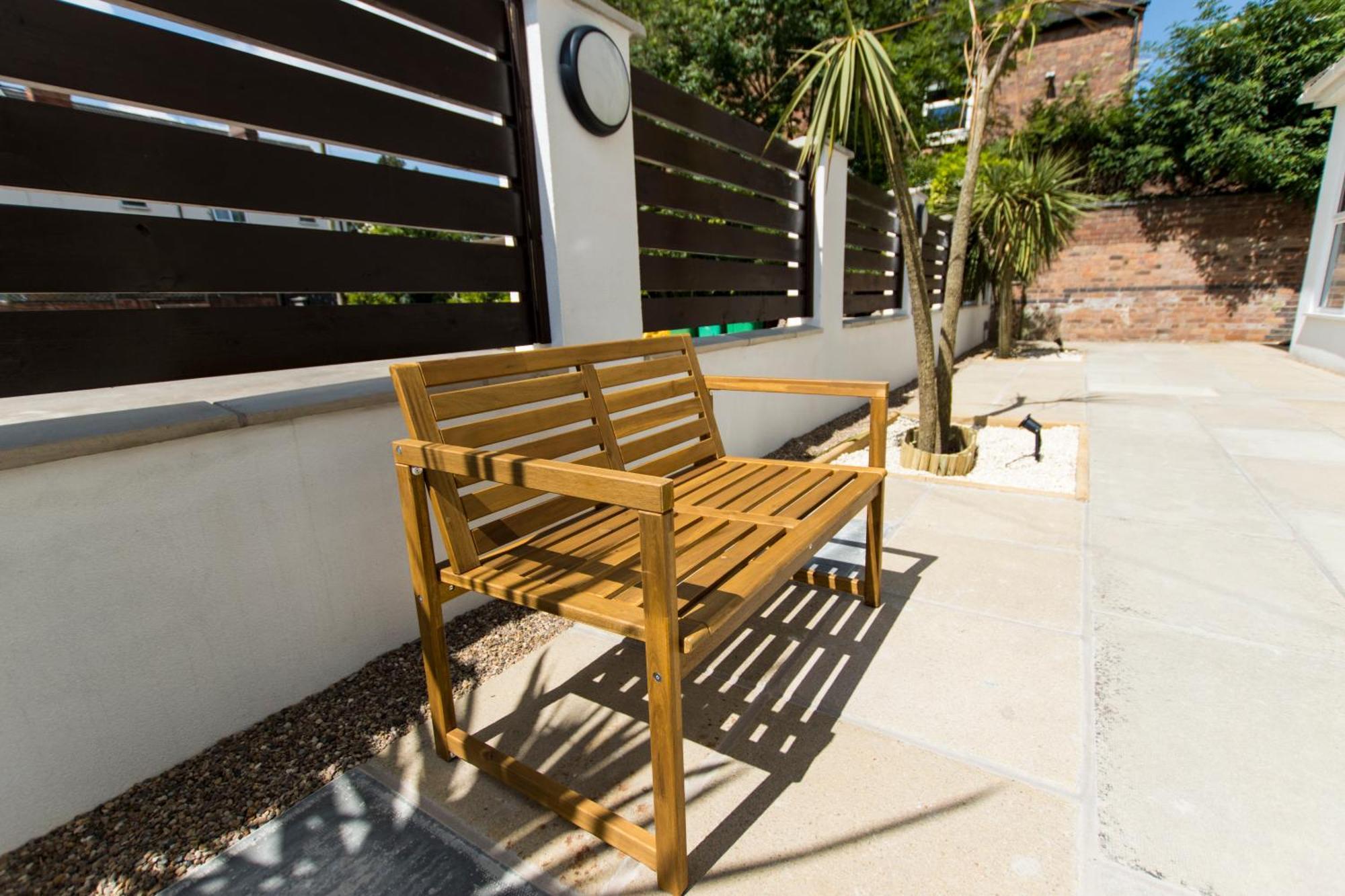 Modern Apartment Free Off Road Parking King Bed Suite 9 Nottingham Exterior photo